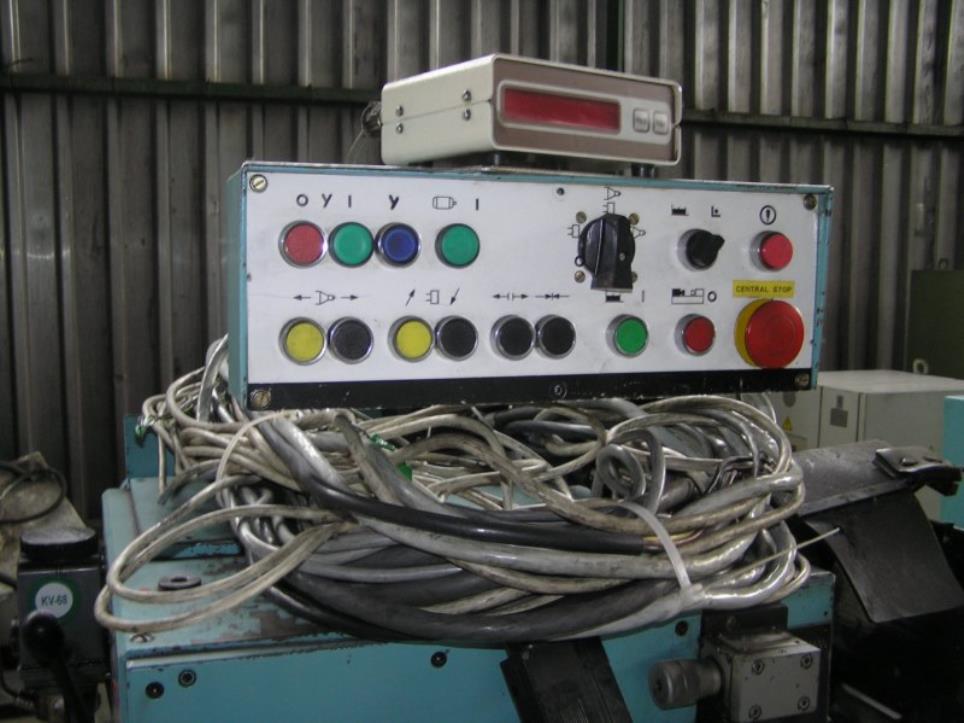 Robôs industriais-6